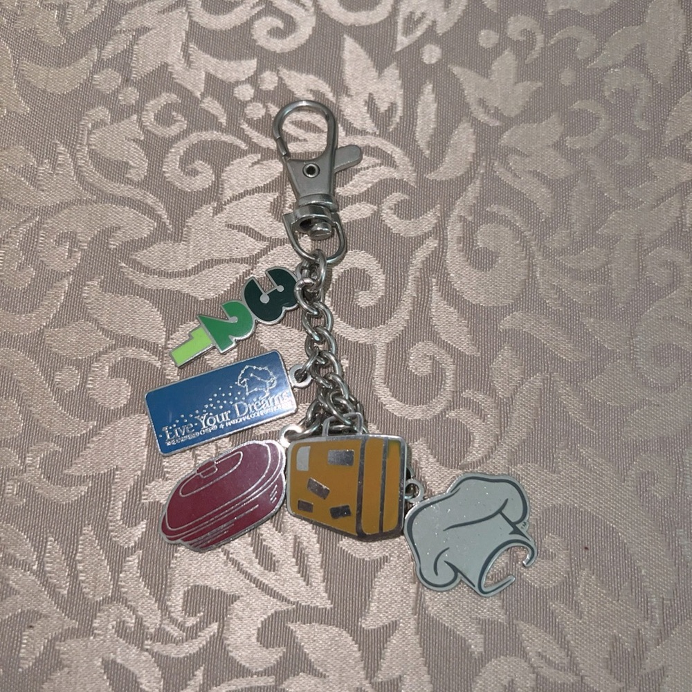 Pampered Chef Keychain Stoneware Chef Hat Live Your Dreams